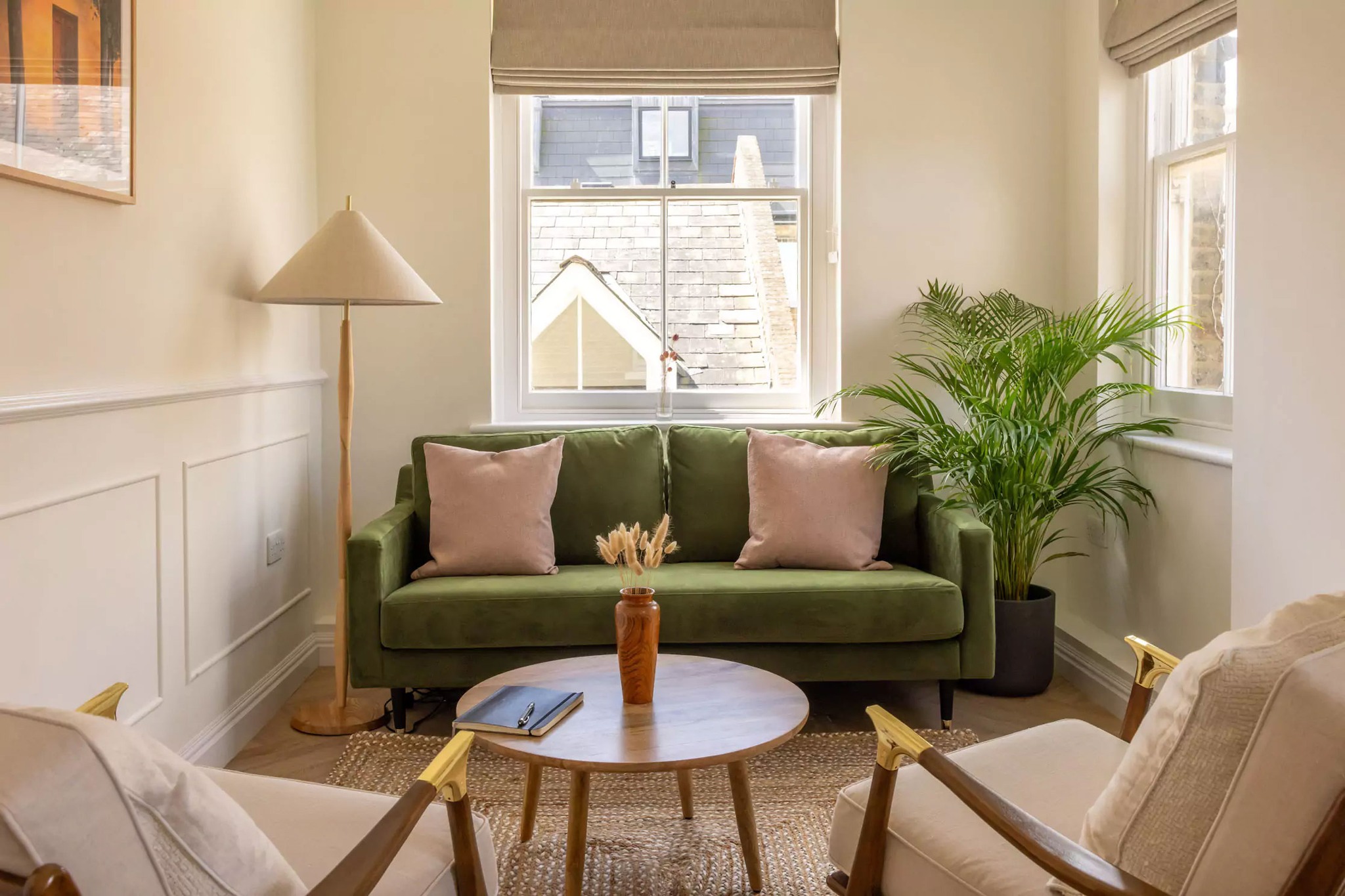 7 Lion Yard – Psychology Room